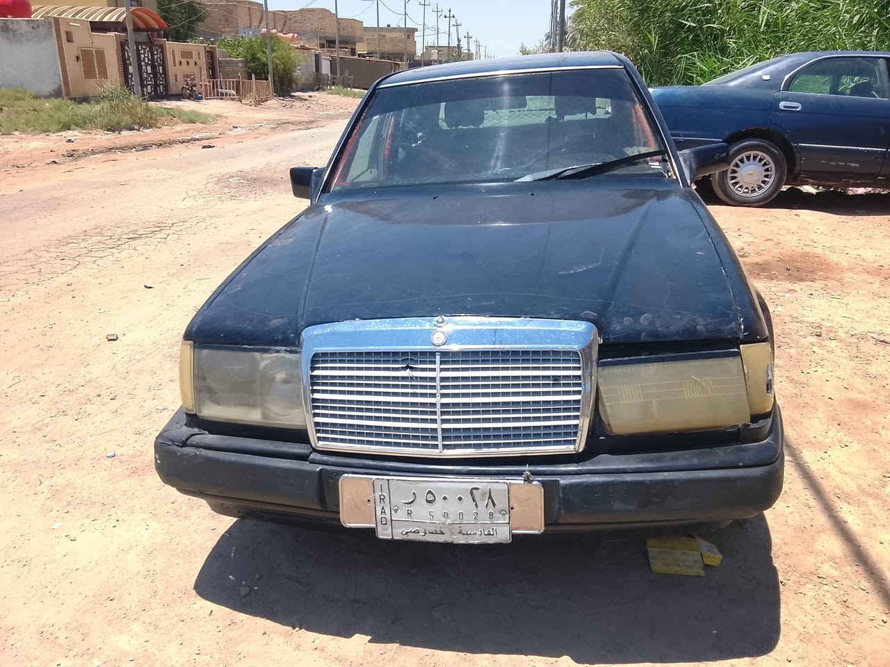 السلام عليكم البيع مرسدس دب رقم قادسيه مكينه وكير جديدات حداديه جديده كهربيات شغاله السياره جاهزه السعر 22ورقه بيع ومراوس مكان السياره الدوانيه قضاه الشاميه رقم الموبايل ***********
