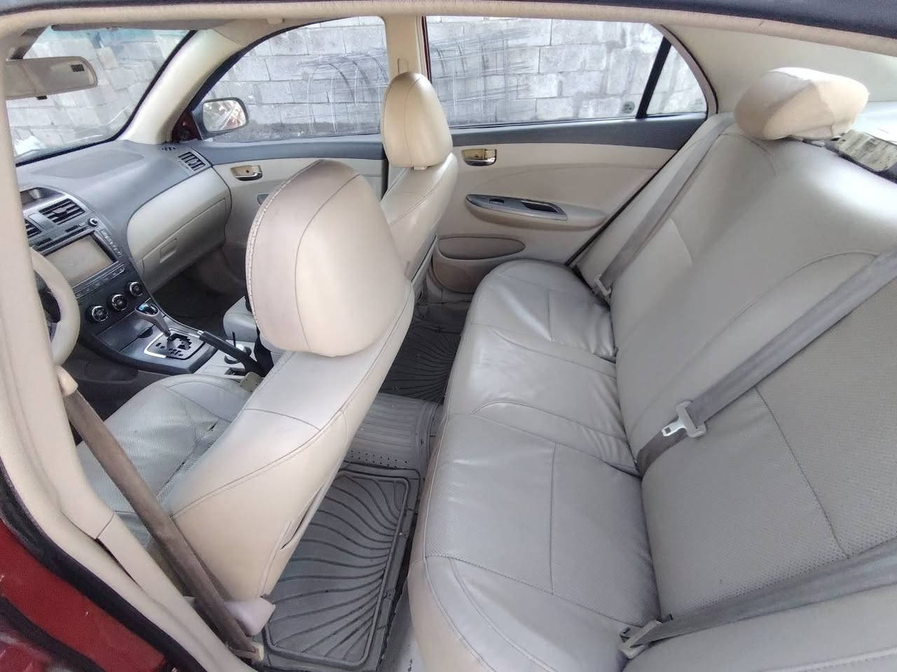 بی وای دی شکل بیکاشۆ
مۆدیل ۲۰۱٤ گێڕ تۆماتیک
قپات مواصفات
سڵاید کوشن جڵد ناوزەرد
گێڕ تۆماتیک تبرید بصمە
گێڕو مکینە کڕۆلا
گێچ تۆبز abs
دوو پارچەی بۆیاخ پێش پشت کەپس
نمونە لەجوانی
ڕەقەم ژینگە هەزە سەنەوی نوێیە 
هەتا ۲۰۳۱ نوێێیە 
بەناو کردن وەکالە بەشەرت 
یەک دینار مسروفی تێدا نیە 
هەولێر 
*********** کۆڕک ڤایبر واتس اب
58$
کەمەک مجال أربيل, العراق
