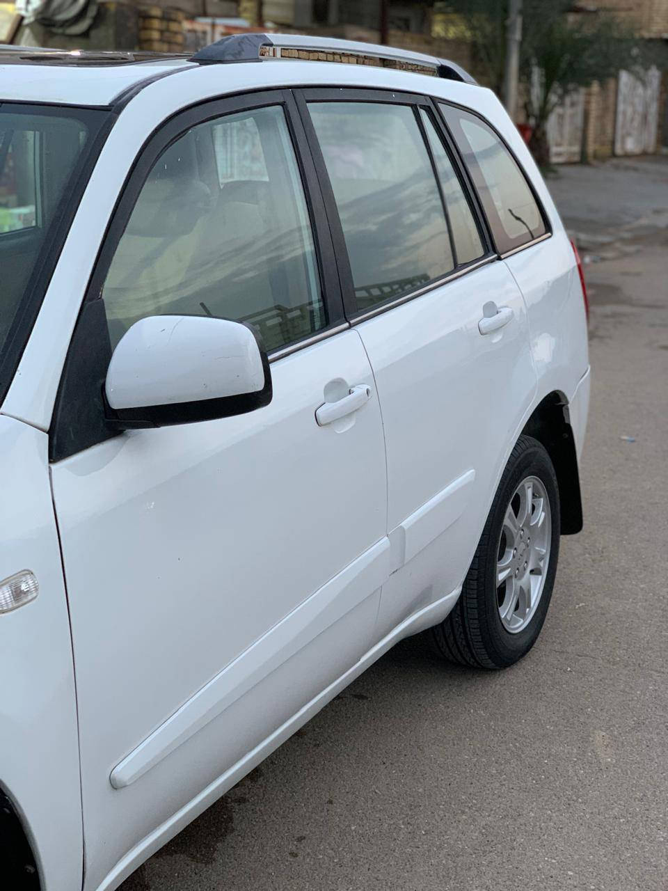 السلام عليكم للبيع تيكو موديل 2013 رقم بغداد انكليزي بسمي باقي بس ع الستلم هزه جديده السياره جديده كير مكينه جاهزات تخم تاير السعر 57 وبيه مجال للطيبين مكاني  ***********
