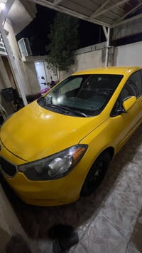 فورتي 2015 للبيع رقم بغداد 07715980136 وتس اب اتصل باقي تفاصيل