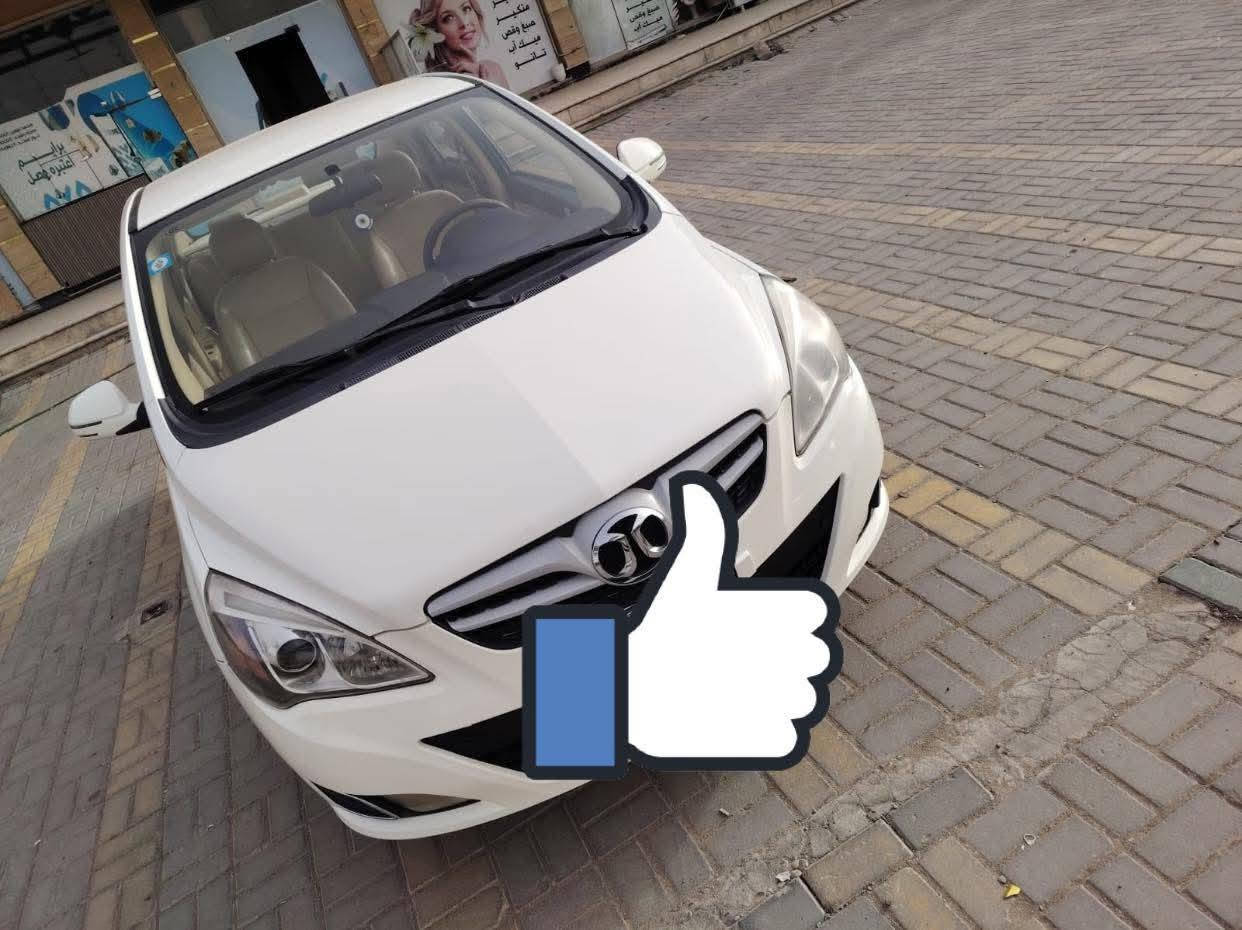 بايك موديل 2017 مقفوله جير محرك تبريد صدر تخم تاير سياره مقفوله كلها غرفه كشنات كهربائيات تبريد تدفئه شاشه كاميرا حساسات كلها شغاله ايش رايك وين ما يعجبك مراوس وبيان 66 مكانها حي تراث يم البنزين خانه تقاطع درويش *********** يجي جير محرك كورولا بلادي
