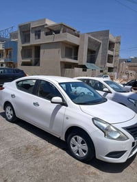 نيسان صني هندي موديل ٢٠٢٠  ماشيه ٤٩  رقم اربيل مكفوله من الصبغ والبارد...