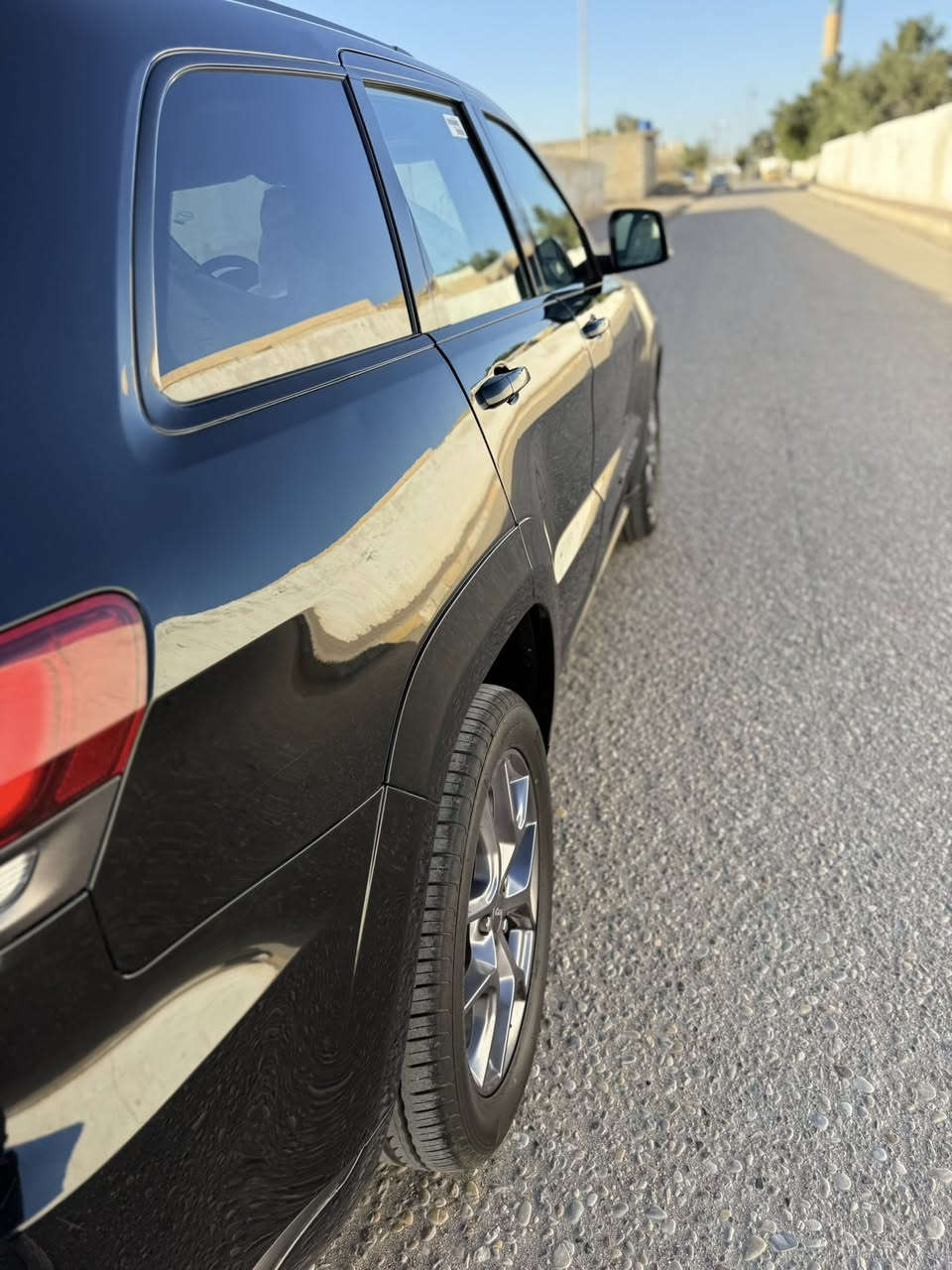 جيب ليمتد X
2020 
فول مواصفات شنو تريد بيها 
وارد كندي ضررها باب الصدر فقط وبيها تلحيضات خفيفه السياره بدون بچم بدون ايرباك سياره حلوه السعر 275$ 
*********** اتصل وبيك خير وتدلل 
مكاني ميسان رقمها بصره السياره سونار موجود وفحص هم تفحص
