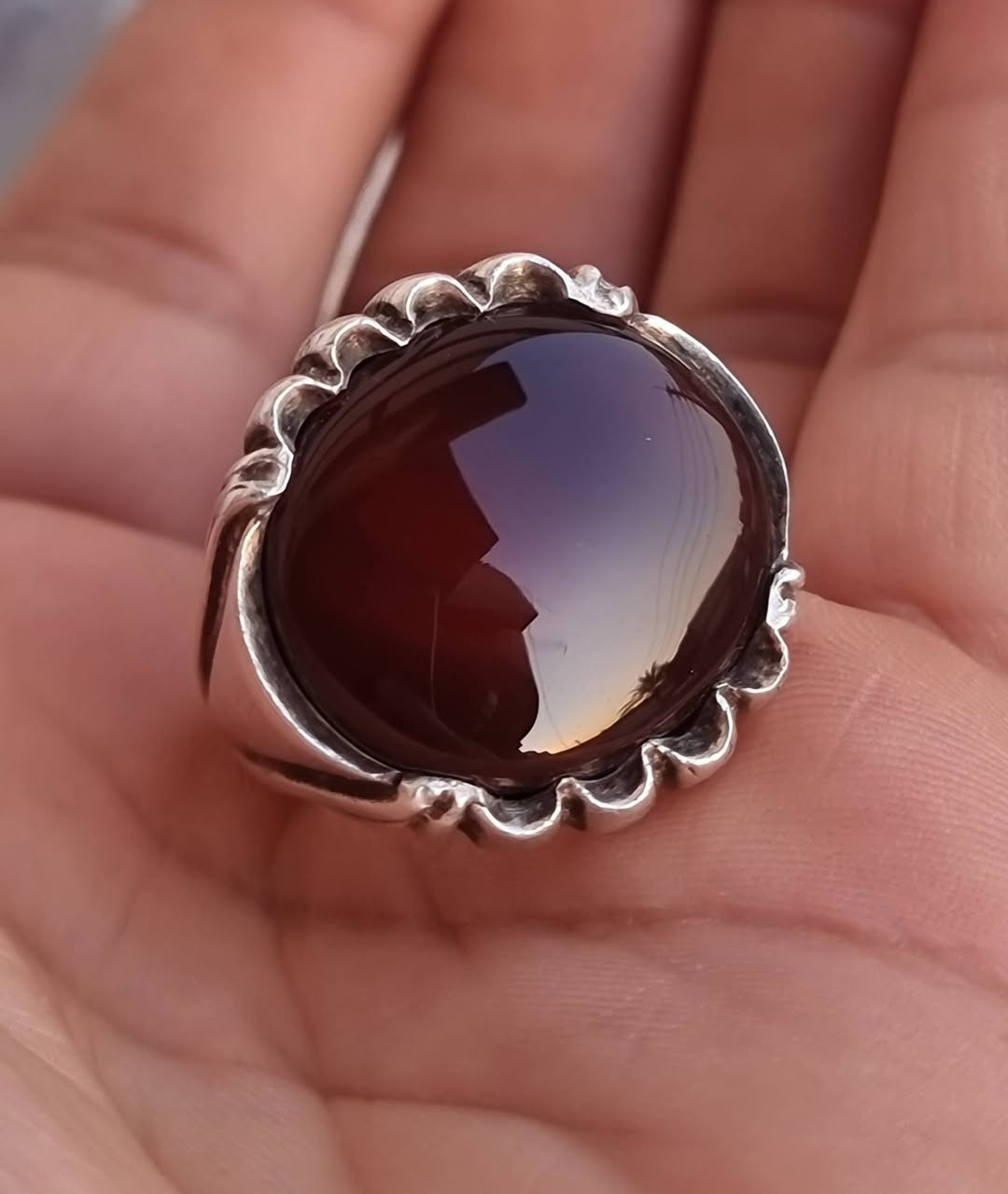 عقيق يماني كرز الكرز خامه درجه اولى حر غير معالج طبيعي 
بصياغه يدويه ثقيله البحرين المبدع الصائغ لمسات  
للبيع مكاني بغداد يوجد توصيل إلى جميع المحافظات للبيع فقط فقط أحبتي الغوالي ما اراوس بس ابيع 
***********
