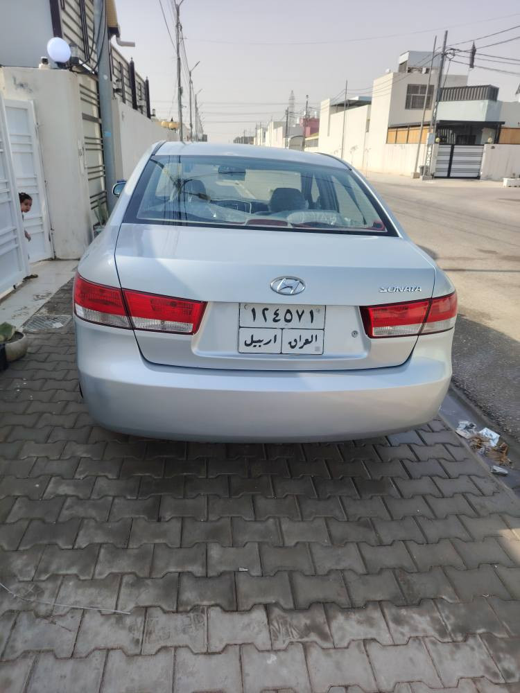 سوناتا 2008 مصبوغ احزام للجماليه اثر جراد ماكينه 2400 تدفئه تبريد شغال تخم تاير جديد *********** السعر 105 وبيها مجال
