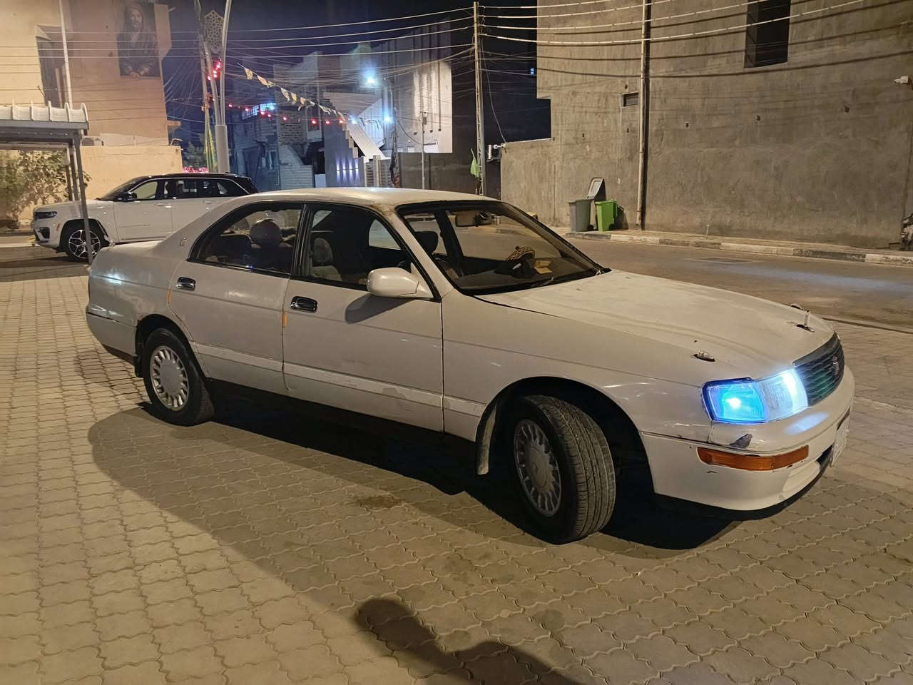للبيع بطة موديل 93 سنوية نافذة لغاية 2027 السيارة باسمنة تتحول ثاني يوم مكان السيارة بصرة شط العرب مكفولة كص نقل الى اخره السعر المطلوب 38 مجال حق الجية تبريد كهربائيات  شغالة حداديته منتازة مكينة كير الى اخره سيارة ماناقصه شي تواصل واتساب ***********
