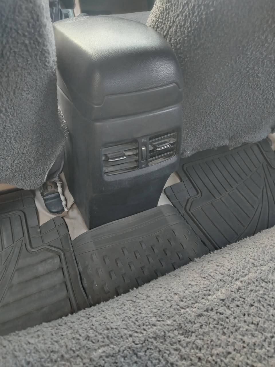 النتر 2015
خليحي مكفول من الضربه والتبديل
فول مواصفات عده البصمه
العنوان ذي قار
رقمها الديوانيه ***********
