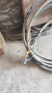 كيبل4×70مع بورد مع قاطع 400كلهن سوه ابيعهن 07728161537