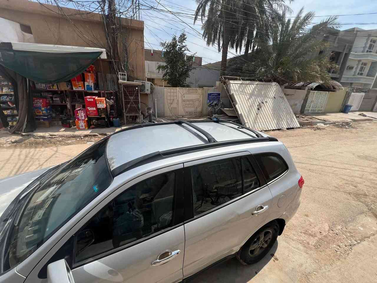 سنتافي ٢٠٠٨ للبيع او مرواس رقم بغداد مشروع وطني سياره جاهزه داخلها نظيف صدرها الامامي والخلفي خير من الله ضررها فقط بنيد مبدل ومصبوغ وحاليا بي جراد مكينة ٦ حجم ٢٧٠٠ خمسة راكب  تبريد تدفئة شغالات  خير من الله مابيها اي جطل السياره عندي اذن المكينة  الخلفية كامت وتبديلها انزله من سعرها عليه ومحتاجه زوج تايرات للعلم مبدل تخم بلكات وتخم مجاول وتخم نوزلات بيها طخطخات بسيطه عدى البنيد واضحة ب صور سونار مابيها تجي تاخذها وين ميعجبك وديها اي ابو سونار تريد مكانها ديالى الخالص   سعرها ١٠٥ وبيها مجال ترهم مراوس حسب القناعه للتواصل على الرقم او الخاص واذا تحب ادزلك فديو راسلني ع ماسنجر واني حاضر ***********

