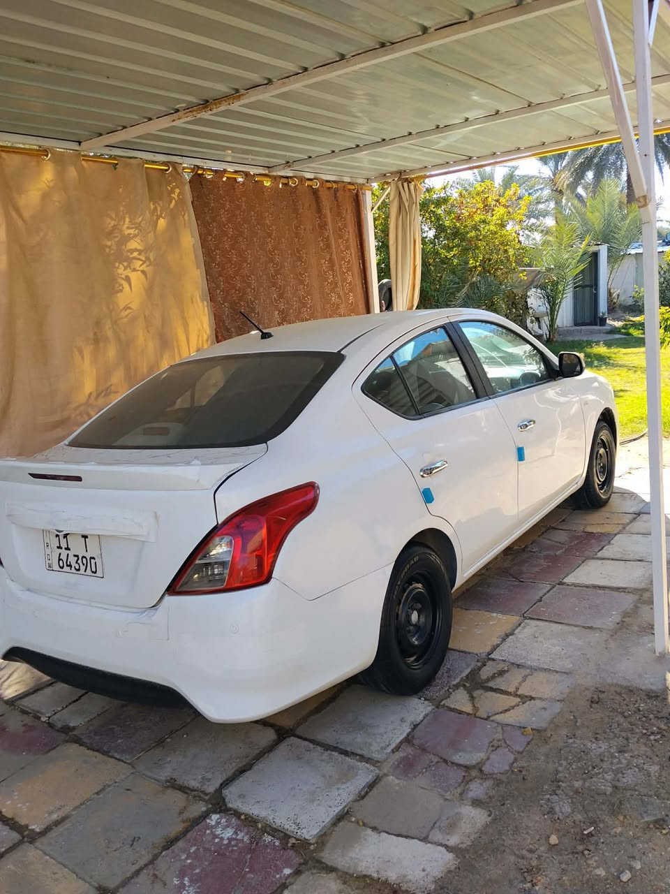 السلام عليكم صني هندي 2020 كير ومحرك كفاله بيهه باب خلفي وجاملغ خلفي والوجه مال الجنطة سيارة خير من الله جاهزه رقم بغداد باسمي تخم تاير جديد السعر 105 وبيهه مجال مكاني حلة -نيل ‭0772 104 1848‬
