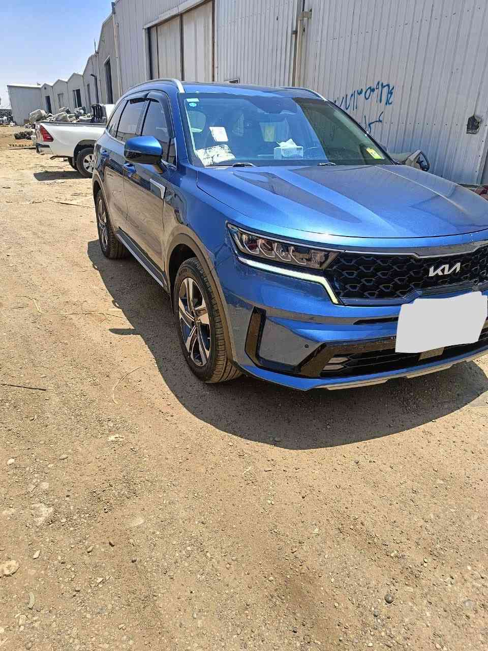 .
سورنتو 23خليجيه محرك 6سلندر 7راكب رقم بغداد
 صبغ بنيد وصبغ نص من الصندوك 

***********
***********
