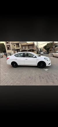 للبيع نيسان سني 2024  هندي. مكفوله من الصبغ والبارد عداد المسافات. 230...