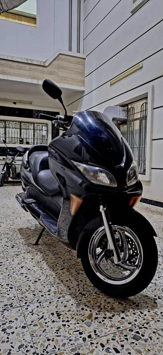 فورزه 09 كرستال 4 كير 7 نمر دراجه بلاديه محرك بلادي لاتنقيص ولا تبخير شلعه فول مكانها الفلوجة 
***********
