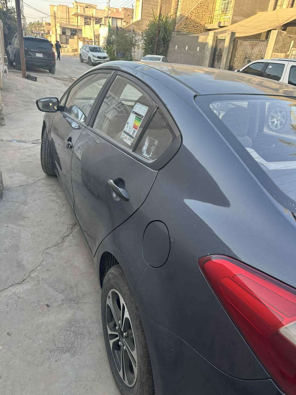 كيا سيراتو خليجي كلين مكفوله من كلشي موديل ٢٠١٦ السيارة بااسمي  تحويل ثاني يوم السعر ١٣٢ 
***********

