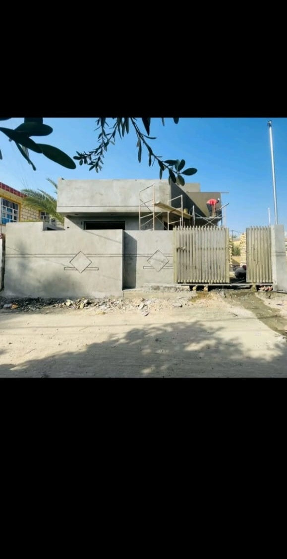 سلام علیکم خلفه لبخ سمنت ناعم 
خشن سقل تشمیع 
شغل مصاطر جص بورك متفرغ 
حالین مکاني النجف 
*********** وتساب
