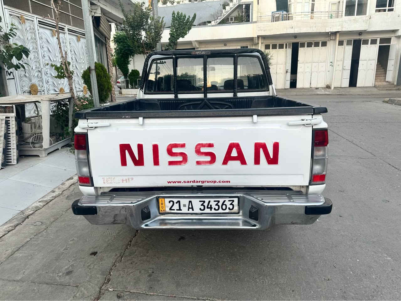 نیسان دەبڵ مۆدیل ٢٠٠٨ یابانی
 سەنەوی تازەیە
بێ بۆیاخ بێ سارد 
چوار تایەی لۆکە
گیڕەمەکینەی بەشەرت نەکراوەتەوە
سەیارەکە زۆر جوانە ماڵی دۆستە
نرخ ١٣٠ گەڵا
شوین سیدسادق
***********
*********** السليمانية, العراق
