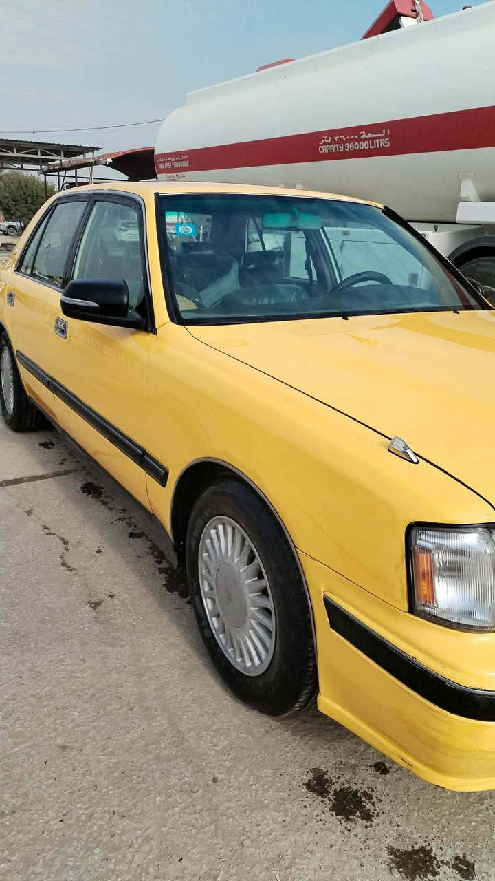 سوبر سيدان رقم خصوصي بغداد باسمي اللون اصفر تكسي كير مكينه خير من الله تبريد شغال بيهه منظومه غاز السعر 90 مكان السيارة بابل حادثه فقط جاملغ خلفي ماكو دواخل رقم الهاتف ***********
