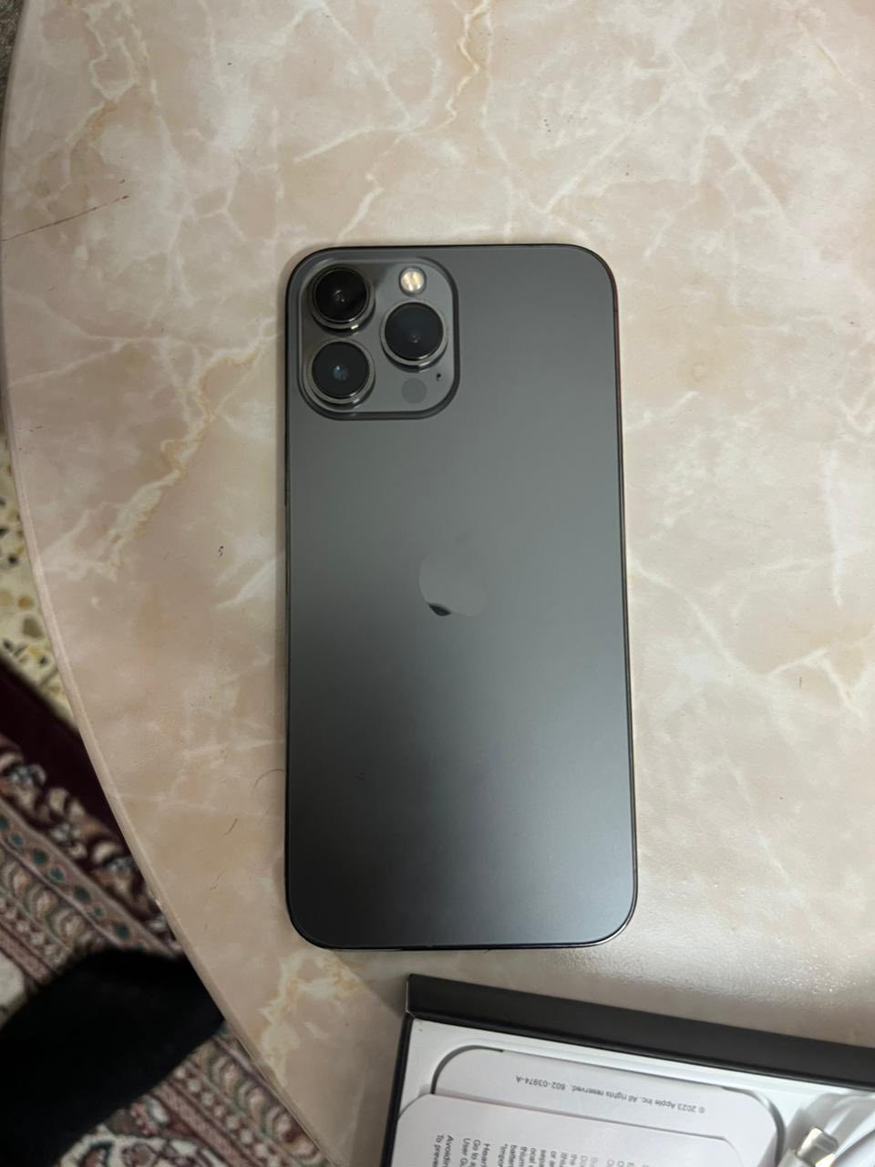 سلام عليكم ايفون 13برو ماكس ذاكره 256 
جهاز نظيف ومابي اي مشكلة وعلى فحص 
مبدل بي بطاريه وشاصي اصلي ..سعر 575 مكان بغداد الكرخ 
***********
