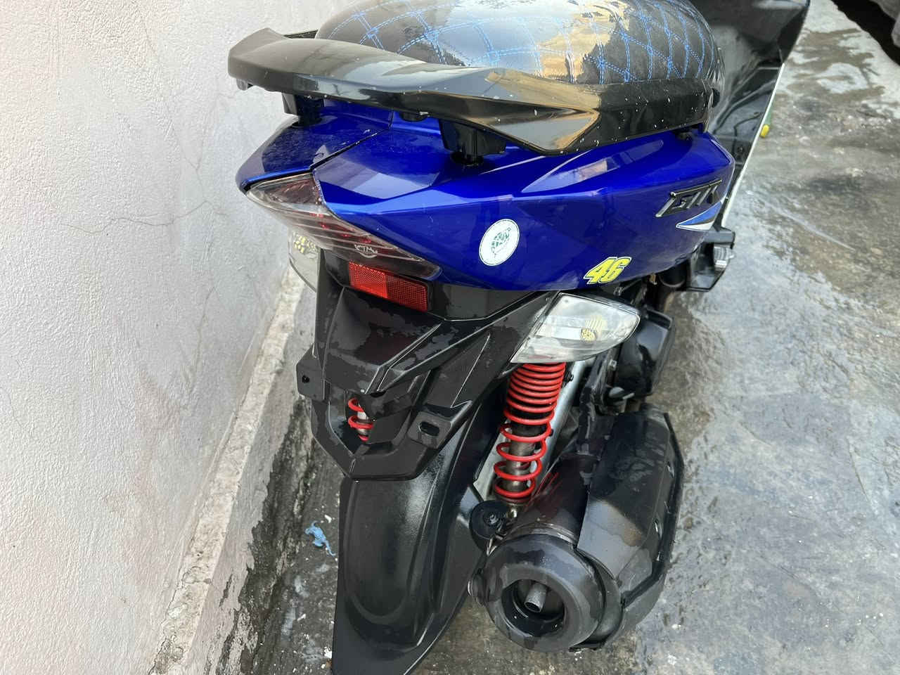 السلام عليكم جيتي ار مكفوله بلاديه بغداد الحريه السعر 950الرقم ***********
