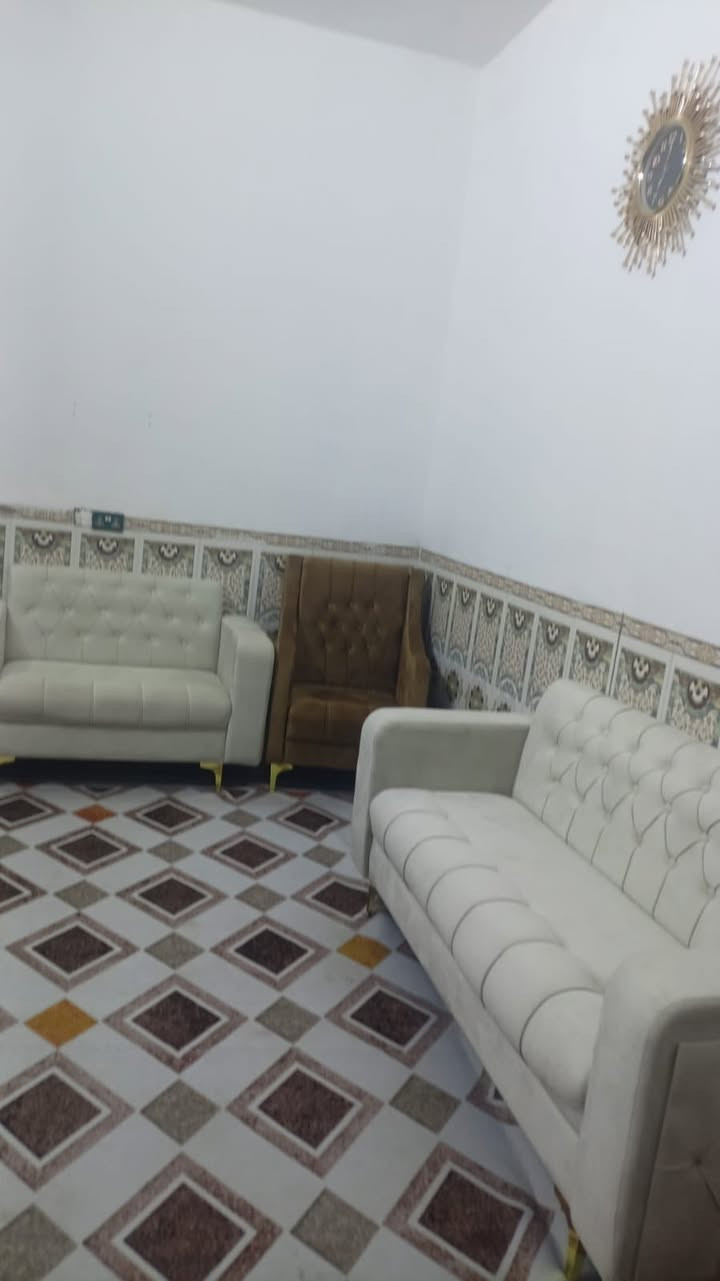 سلام عليك ذا تخم جديد لبيع سعر منسب الله شاهد جديد ما صار هوي من جبته وياء لمخاد مالته  ذا بي وتساب رقمي ***********
