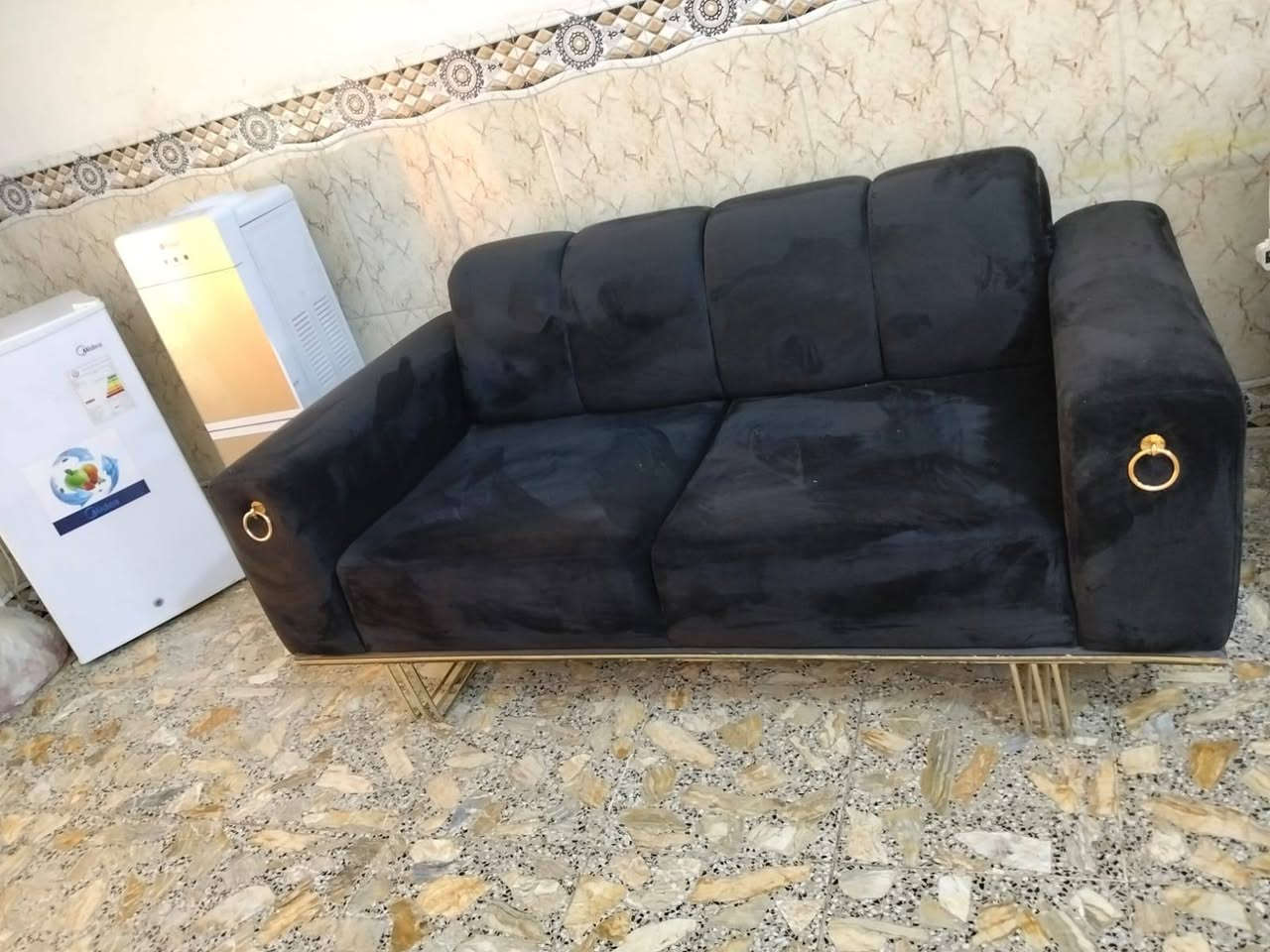 سلام عليكم غراض نضيفه جدن مكان مدينه الصدر تخم تركي ٥ مقاعد براد مرايات بلازمه ٣٢ براد ***********
