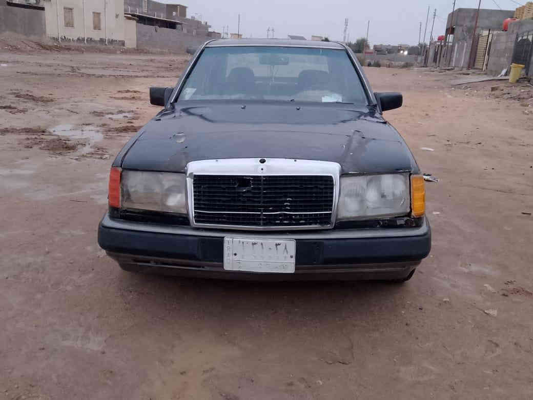 السلام عليكم مارسدس دب مديل 87 مكفوله من لكصه ونقل ولعيب شرعي مكينه وكير 2500 جدد ابو لكلاص vvt تخم تاير جديد كهرباياتها شغاله تبريد ناقصه شغلات بصيطه مسجل شغال جام شغال ماسحات عينه سكنات  رقم ديوانيه راعيه بخان انص خابرته وكال شوكت ماتريد انه جاهز سنويه صاقطه من 19 سياره حلوه ناقصها بس صبغ فقط بيع او مراوس حسب سعر 30 وبيها مجال قليل مكاني البصره قضاء المدينه الهوير ***********
