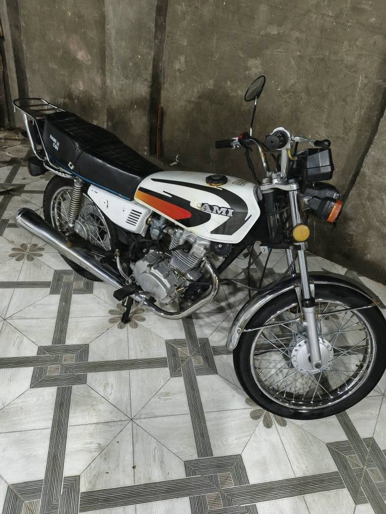 البيع 

دراجه 4كير نامه اصلي موديل 2021 بلادي مابيه اي نقص فول رقم تحويل ثاني يوم السعر خاص العنوان الكوت الخاجيه رقم الهاتف *********** الحال, واسط
