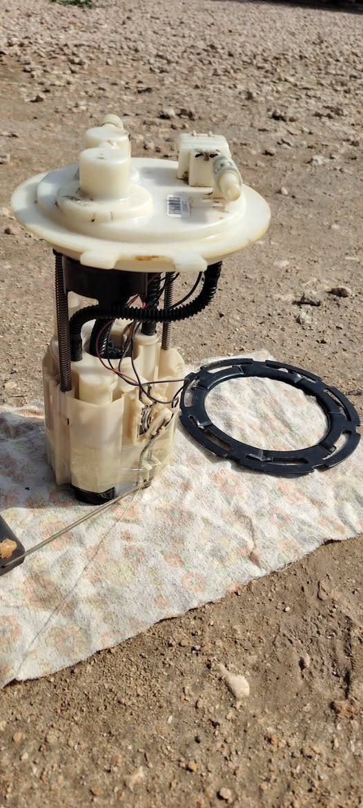 عبوه تفصيخ كامله فيرسا ترهم من موديل 13 فما فوق الي شكل الصني.
شرط الضمان اسبوع بيها خلل ترجعلك فلوسك
طوافه تقرأ صحيح بالملم بعت السياره وبقت يمي
العبوه فيتمها البلاد شرط.
السعر 50 الف والله اخذتها ب ٩٠ الف من مجمع بابل مستعمله شهر ورجعت للقديم وبعت السياره.
ضمان اسبوع عنواني الدوره قرب جسر الطابقين
***********
