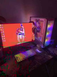 pc للبيع مع كامل ملحقاتها يجي وياه  1 ماوس attack shark x11 2كيبوردzif...