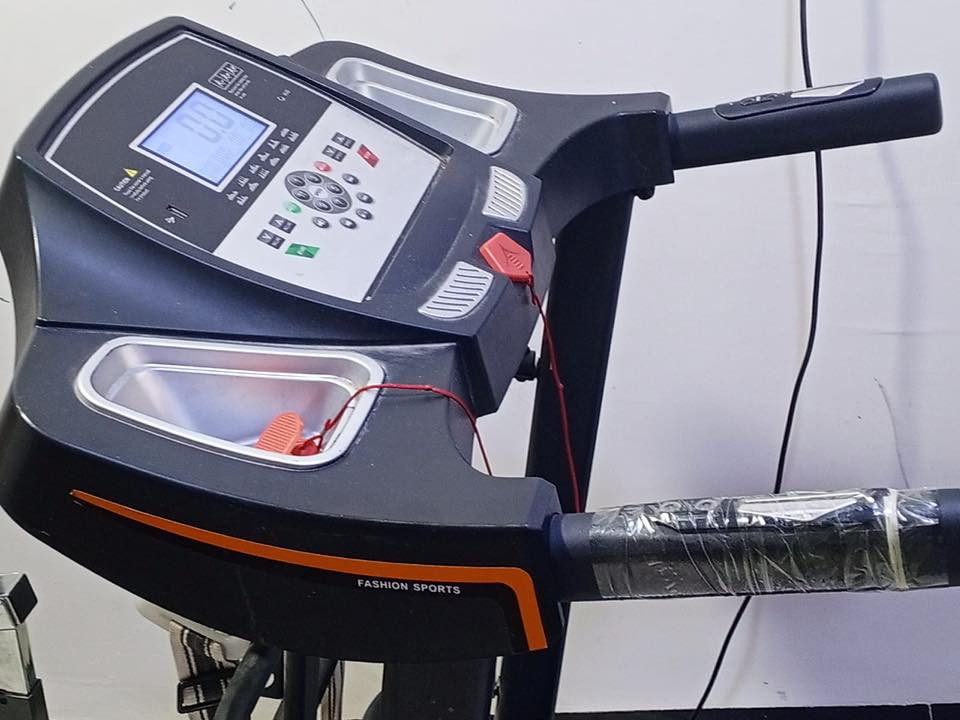 السلام عليكم اجهزه ٢ للبيع
جدد استعمال شهر واحد 
مكاني بغداد الدوره 
***********
