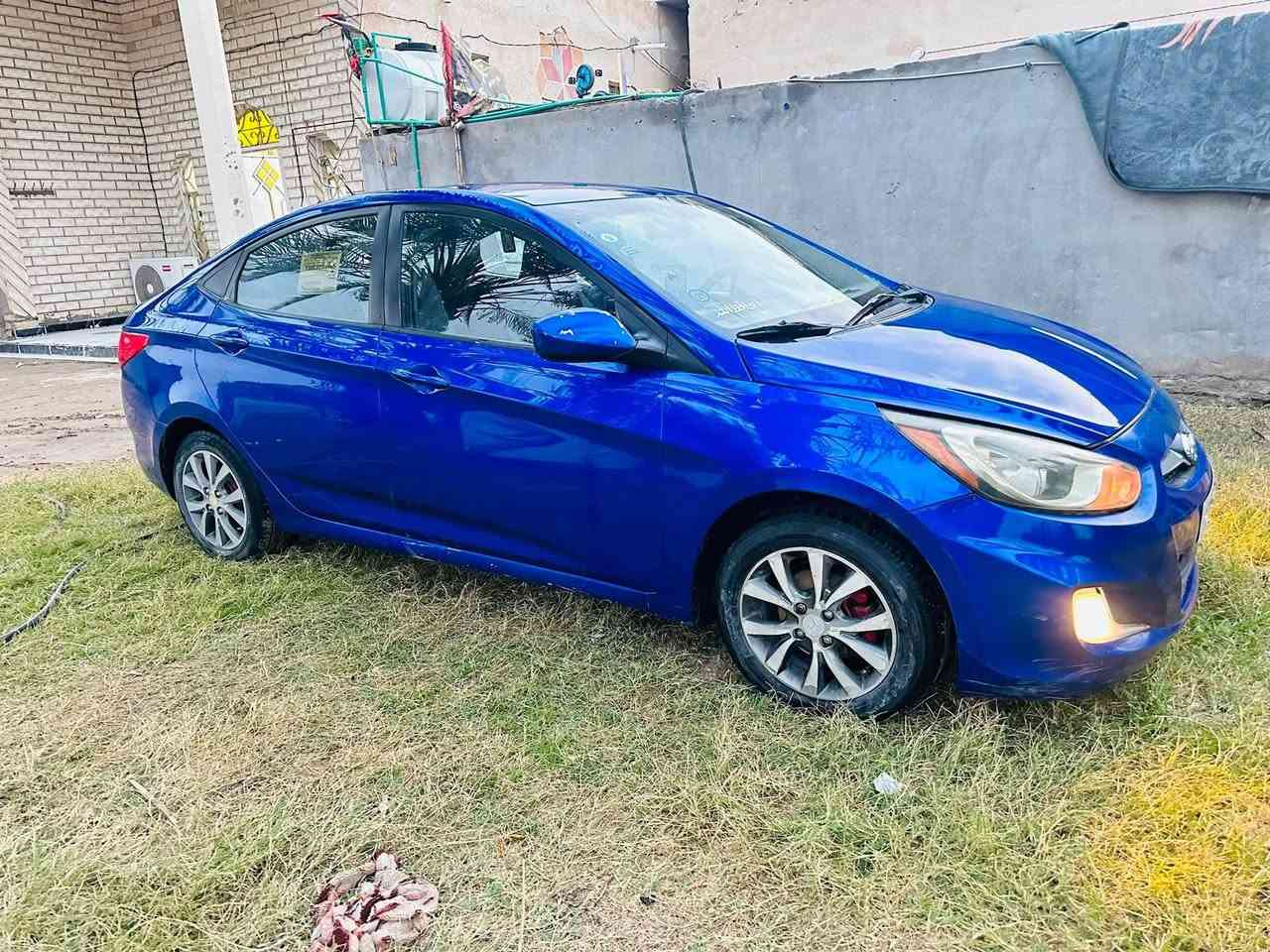 أكسنت موديل 13 وارد امريكي محرك 1600 محرك كير تبريد مكفولات حداديه خير من الله كهربائيات كله شغاله تخم تاير بيه قطعتين جاملغ ونص باب السايق مداور ثاني يوم السعر 84 وبيه مجال قليل سياره نظيفه مال جناي كبل للشارع كل نقص مابيه للتواصل ***********
