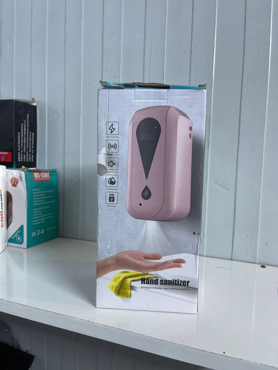 سلام عليكم غراض كلمن وسعره الي يعجبك راسلني واتساب ***********
