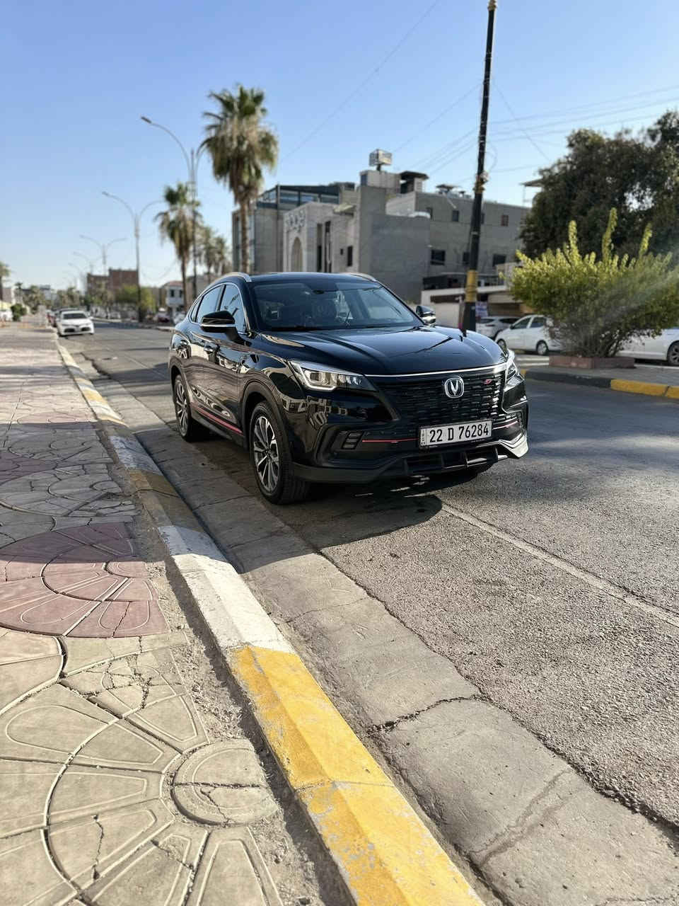 السلام عليكم 
للبيع شانچان CS85 موديل 2022
فول السياره بنوراما كشنات جلد كهرباء  تدفئه 
تبريد رادارات امامي وجانبي وكامرات 360 
تشغيل عن بعد وعليها تغليف PPF
وباقي المواصفات معروفه 
كير مكينه صدر تبريد مكفول بدون نقص السياره
رقم اربيل تريد تحويل او وكاله 
بيها فقط جوه الرقم الخلفي صبغ ع كد شبر 
والباقي مكفول مكاني بغداد المنصور 
السعر ١٥٧ ورقه وبيها مجال 
***********
