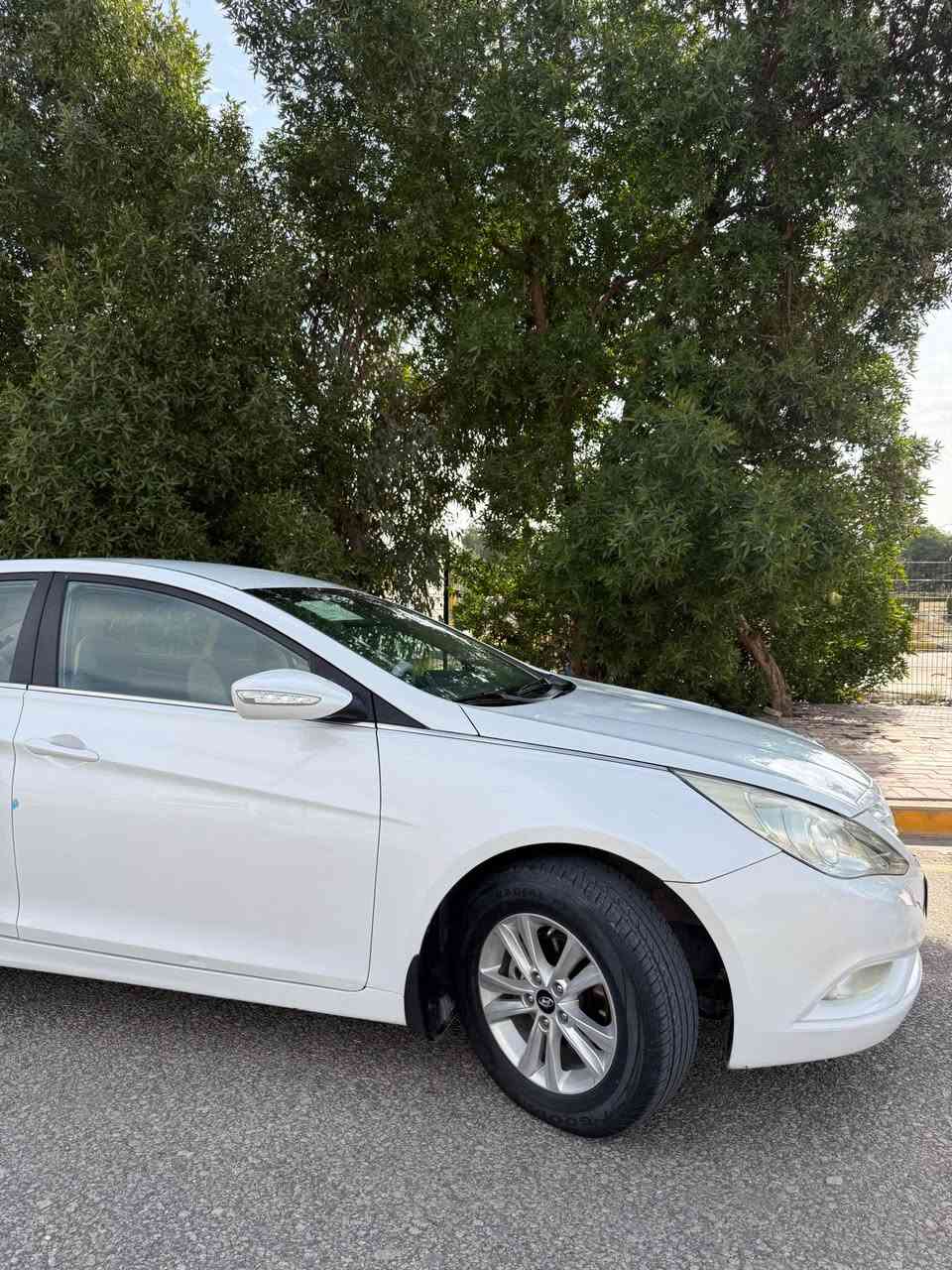 للبيع هيونداي سوناتا موديل 2011
📌 رقم 40 دولي – إنجليزي جديد (رقم أربيل)

السيارة كلش نظيفة ومكفولة
✅ بيها باردات بسيطات
✅ ماشية 125 ألف كم
✅ جاهزة من جميع النواحي (تشغل وتطلع)

🔹 المواصفات:
• محرك 2400
• ويلكب حديث
• غرفة السيارة نظيفة
• القشر نظيف جدًا
• تبريد ممتاز
• نظافة السيارة عالية

📍 المكان: النجف – حي السلام
📞 رقم التواصل: ***********

إ النجف, العراق
