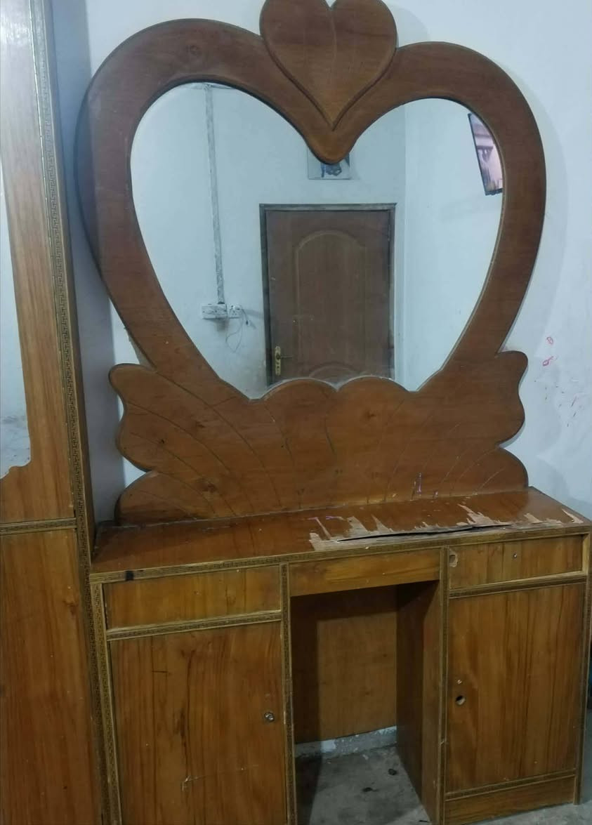 غرفه الكنتور تسكام الملحقات جاهزه 250 بيع مستعجل شراي خاص
~~~~~~~~
وياكم مندوبه وهذا مصدر رزقي
العنده اثاث للبيع يدزه خاص ابيعه نفس اليوم


**إذا كنت صاحب هذا الإعلان وتريد حذفه لأي سبب، رجاءا أرسل رسالة إلى الدعم الفني**