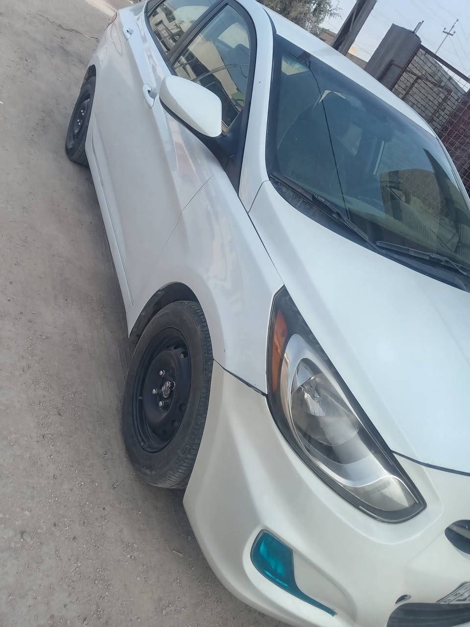 السلام عليكم اكسنت أمريكي موديل ١٧ حادثه جاملغ وبنيد سعره ١٠٥ وبيه مجال قليل بابل شارع ٦٠ قرب جسر الطهمازيه موبايل ***********
