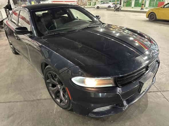 جارجر امريكي 
موديل 16 
sxt 
ماشيه 225000
بدون ايرباك
السياره كلين 
بيه طخه وحده بغداد 
صوره الضربه الحادث موجودة
رقم التواصل : ***********
