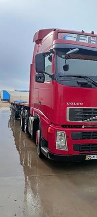 فالفو سنكل • ٢٠٠٣ • عربانة اوربية ٤محاور