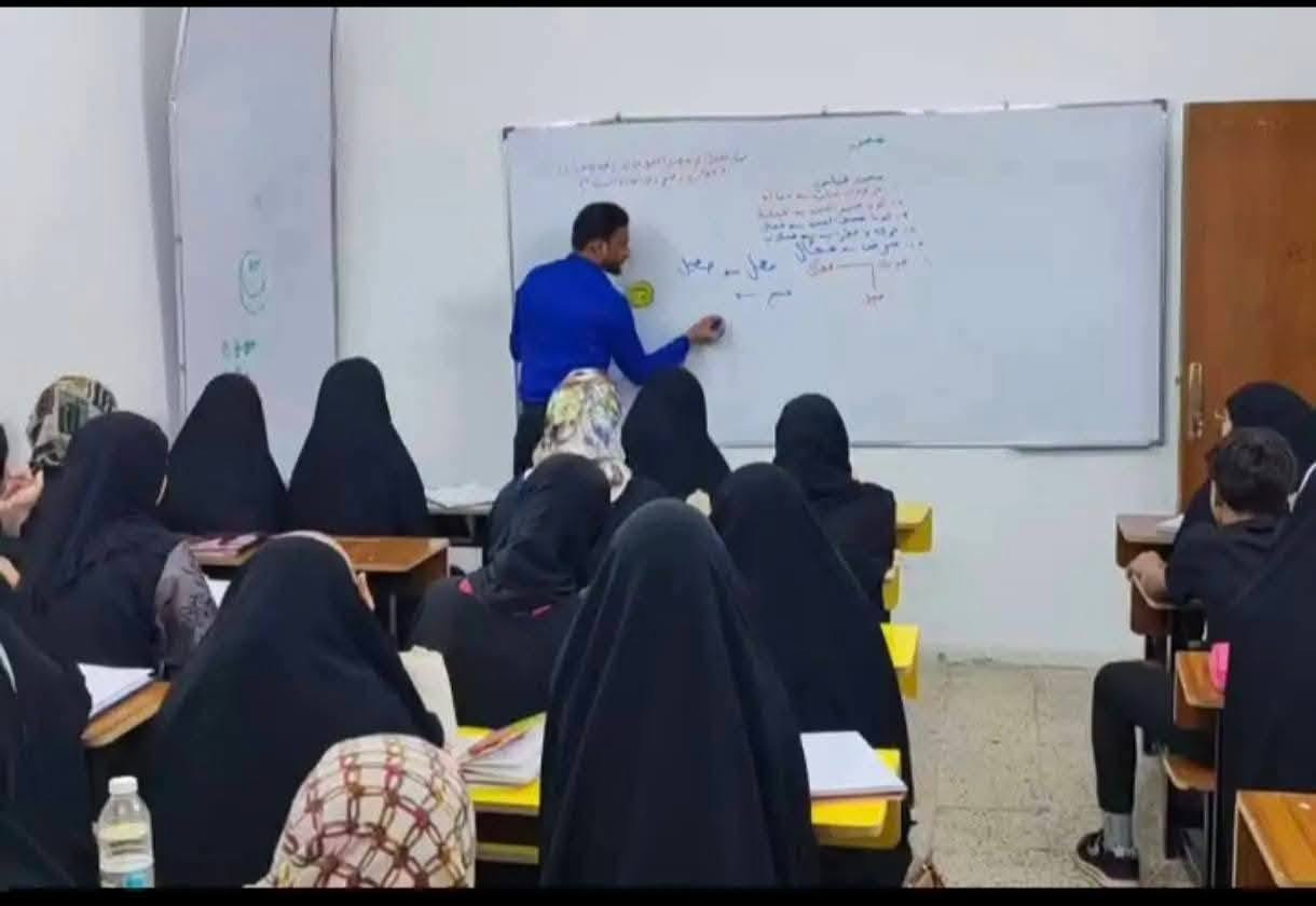 سلام عليكم اخوان مستعجلة عالببيع

رجاءا الشراي فقط يراسلني 
معهد كامل للبيع في حي ميسان الكوفة  
معهد مجهز للبيع.. بسعر مناسب لان مستعجلة عالبيع
مجهز من كلشي الياخذه كبل يشتغل بي 

عمارية حديد 3×3
اعلان ضوئي 6 متر 
تغليف باب المعهد فريم حديد مع فلكس  
وفريم حديد فارغ عدد 2 فوك المعهد للاعلانات المستمرة  للمعهد 
 
لوكو ضوئي داخل الادارة مع ديكور بديل خشب في الادارة محسوب للمعهد 

ميز مكتبي 
تخم جلد 
كرسي جلد 
مكتبة صغيرة 
38 رحلة 
3 سبورات 
4 مراوح 
2 مبردات باكستاني ام الدكت 
2 مبردات حديد + 2 ميز مبردات حديد 
16 شمعة ضوئية ليزرية
8 كاميرات  موزعة على كل المعهد + بلازما + جهاز UBS   فقط هارد لا يوجد 

خط مولدة 
2 برادت سحب في الادارة واحدة منها مطبوعة باسم ولوكو المعهد 
2 بردات في القاعات 
فراش ارضية بديل ثيل لطارمة المعهد
قاطع بي في سي  مع باب 3 متر 

المعهد مرمم بالكامل من قبلي  لذالك الايجار تم تخفيضه الى بالاتفاق مع صاحبة الدار 

علما اني مخليه 5 ملايين عالبيت ترميم و تاسيس ماء وكهرباء و صبغ وترتيب 
كامل من كلشي الياخذه كبل يشتغل بي بداية مشروع للي حاب يفتح معهد دورات 
المعهد اسمه معروف و صار 3 سنوات معروف وموقعه نموذجي وتجاري عليه خطين كيات نجف وكوفة 
و موقعه ممتاز بالقرب منه بالمنطقة ما يقارب 7 مدارس النجف, العراق


**إذا كنت صاحب هذا الإعلان وتريد حذفه لأي سبب، رجاءا أرسل رسالة إلى الدعم الفني**