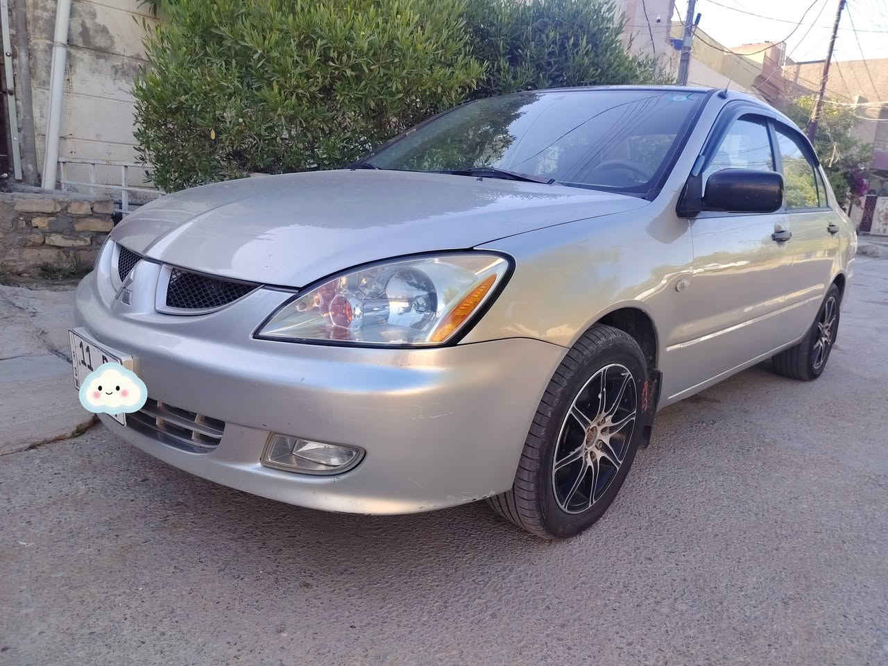 لانسر 2004  
ياباني أصلي
 محرك 2000   مكفول، 
كير مكفول، كهربائيات كاملة، تبريد ثلج، شاشة وكاميرا.  
مصبوغة حزام جمالية
سيارة شخصية معتني بيها من كل النواحي.  

 63 ورقة قفل  
 7 نيسان 
 ***********
⚠️ أصحاب الخمسينات جدا اعتذر 🙏
