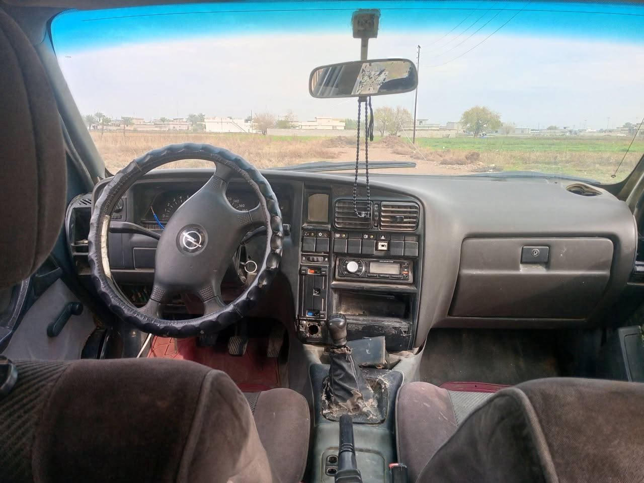 السلام عليكم اوبل اوميكا رقم كركوك بيها سنويه بس ماندل صاحبه المحرك بي بخار بصيط  شرط تايرات زينه السعر 10 اوراق وبيها مجال العنوان تكريت البوعجيل رقم الهاتف ***********  خاص ماجوب
