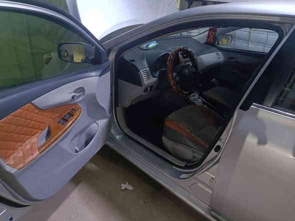 سلام عليكم كورله موديل2013 سياره  حادث صورت سونار موجود نضيفه وما ناقصه شي سياره كير ومحرك وحداديه كله كامل ما ناقصه شي محرك لا تبخير ولا تنقيص سياره  رقم ديالى بسمي تحويل ثاني مكاني بغداد سعر 123 وبيه مجال تصال***********
