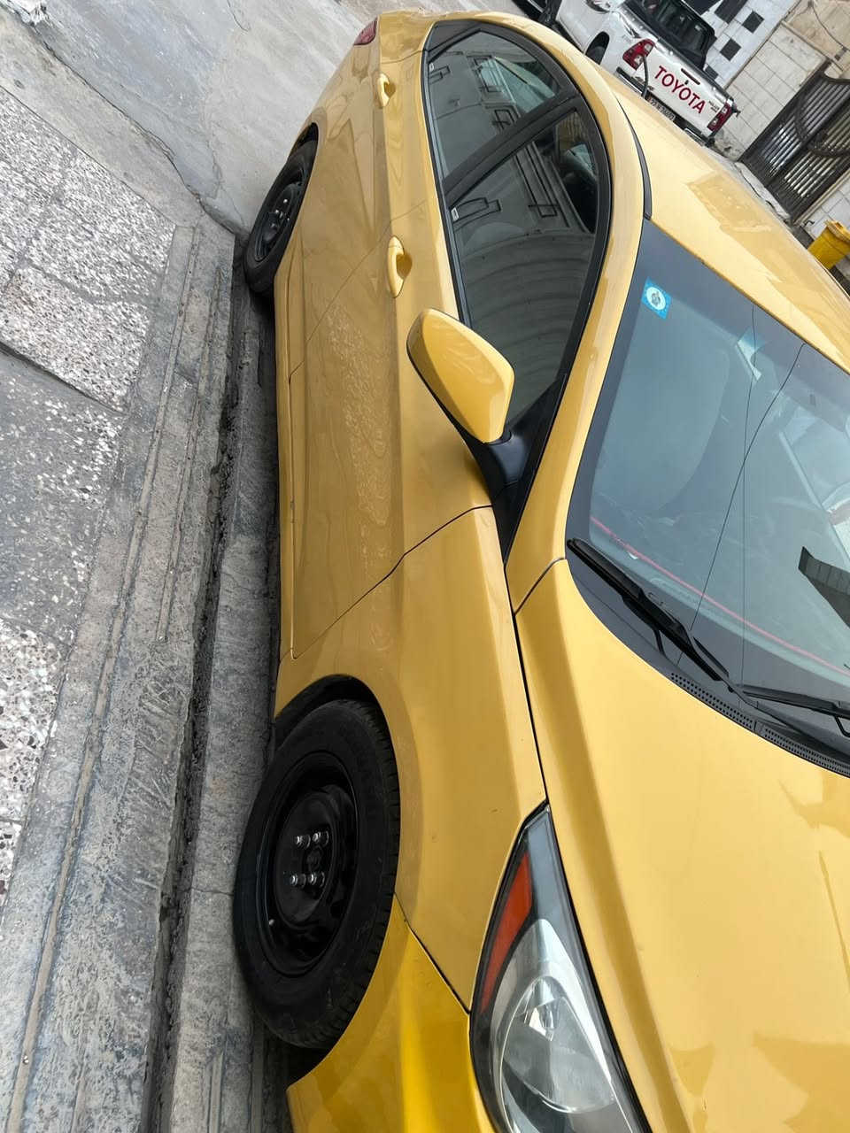 🚗 للبيع – سيارة نظيفة وجاهزة
🔹 النوع: هيونداي اكسنت 2015
🔹 اللون: اصفر
🔹 الحالة: ممتازة جداً، استخدام شخصي
🔹رقم بغداد شرط التحويل  
🔹سنوية لحد  2027
🔹 محرك قوي وناعم، صرفية وقود اقتصادية
🔹 مكيف (تبريد) ثلج ❄️
🔹 شاشة + كامرة
🔹 نظام صوتي واضح 🎵
🔹 صالون نظيف جداً ملاحضة بيه (3)قطع صبغ بدون تبديل بدون دواخل حادث امريكا( جاملغ امامي وبنيد + جاملغ خلفي) السيارة ليبل واحد 
📌 السيارة ما تحتاج أي صرف، جاهزة للاستخدام مباشرة
📌 (مكينه + كير) كفالة 
📌تخم تاير جديد 
📌مدوشمة الارضية جلد + الكشنات نايلون حراري
📌ماشية 179 الف مايل
💰 السعر (76$)و بيه مجال بسيط 
📍 الموقع: (بغداد - البلديات )
للتواصل خاص أو اتصال *********** 📞

