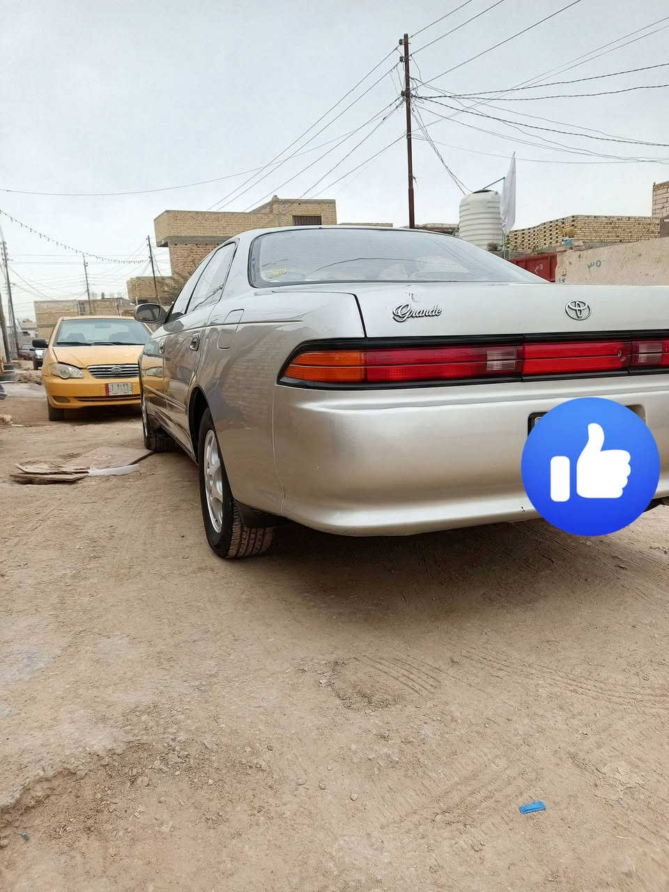 سياره مارك رقم كربلاء بسمي مداور ثاني يوم حداديه جديده شرط مكينه وكير شرط سياره مكفوله من العيب الشرعي والضربه تخم تاير السياره متعوب عليها جديده مكينه ونجي مكانه ذي قار الشطره حي الشرطه على الحولي الرقم للاتصال ***********////*********** للاستفسار السعر 73 بيها مجال للشراي فقط
