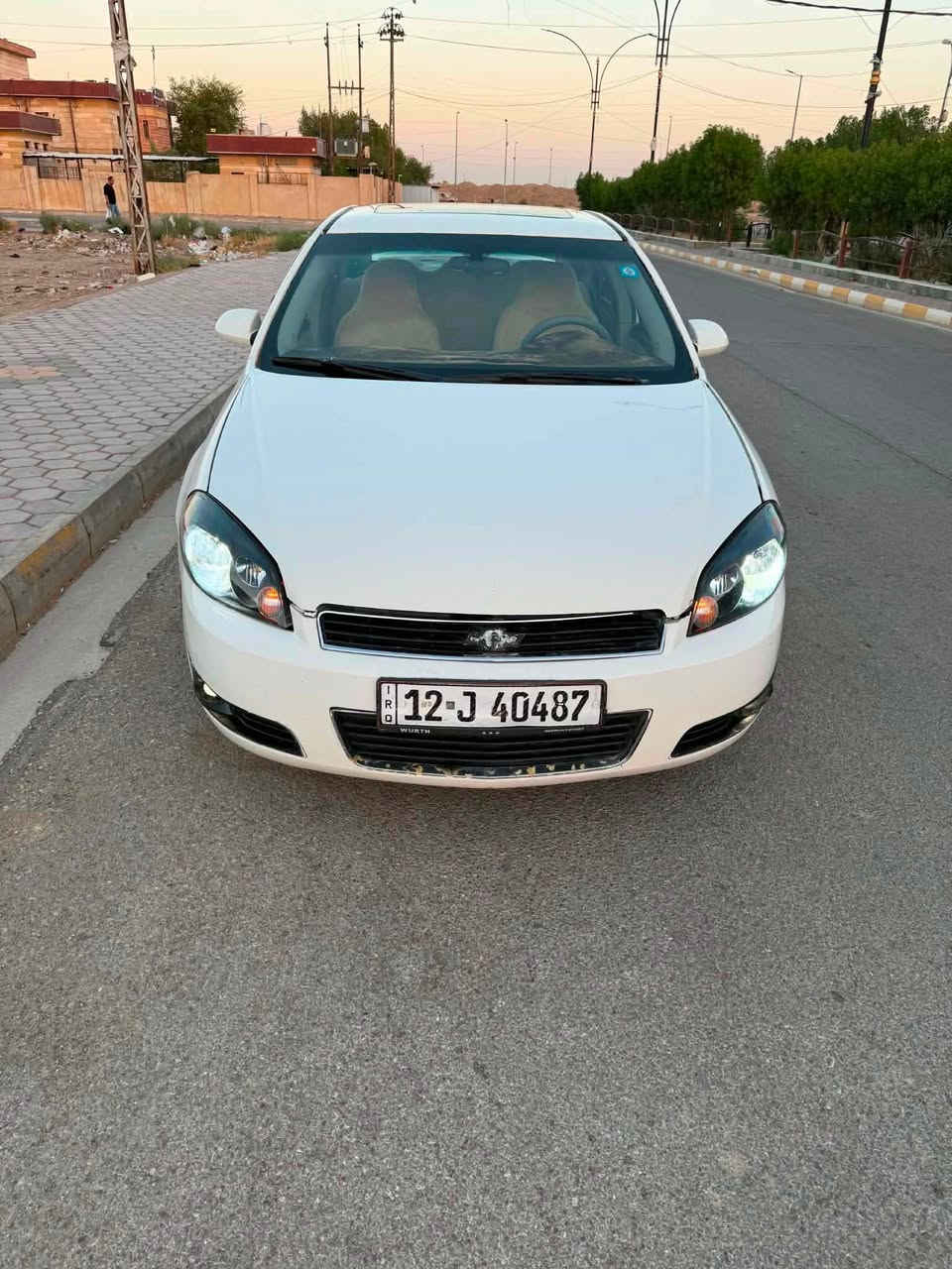 شفرليت امبالا 2008 LTZ 
مصبوغه عام رقم انكليزي تحويل ثاني يوم 
كير ومكينه وتبريد خير من الله 
بيع او مراوس 
مكانها بالكوت مركز المدينه 
السعر 7000$ ( 70 ورقه ) وبيها مجال 
*********** واتس اب
