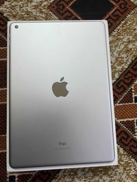 آيباد ٩ • ٦٤ • نضيف