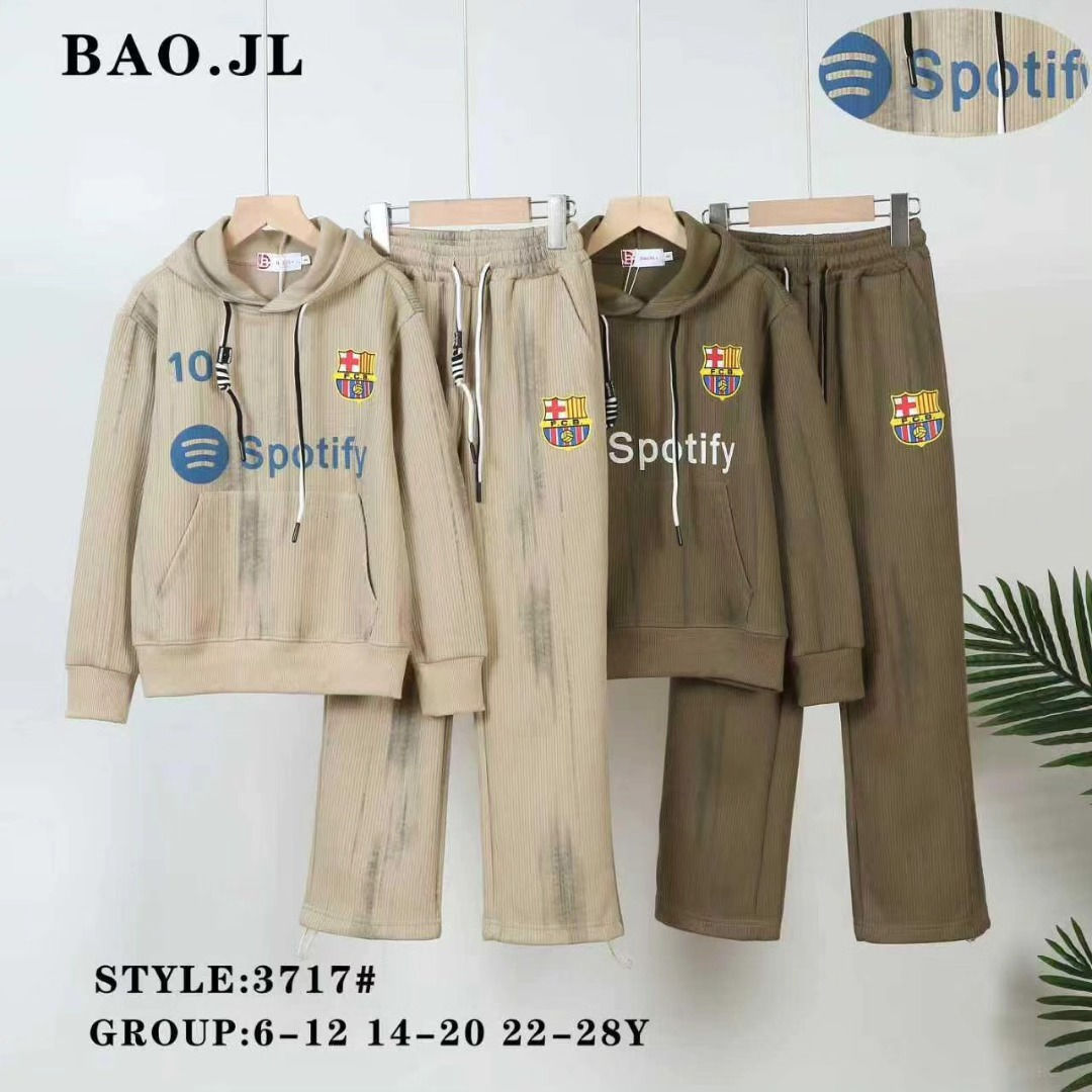 👨‍💼✨ وصلت أحدث التراكات والسوتات الولادي والبناتي حصرياً في مجمع دارين! 
الراحة والأناقة يجتمعان في تصاميم عصرية وألوان مبهجة تناسب كل ذوق 💕

🩵 خامات ناعمة عالية الجودة
🩷 ألوان مريحة وموديلات حديثة

📍 زورونا في مجمع دارين  أو تواصلوا معنا عبر الرسائل للطلب

⸻⁩


**إذا كنت صاحب هذا الإعلان وتريد حذفه لأي سبب، رجاءا أرسل رسالة إلى الدعم الفني**