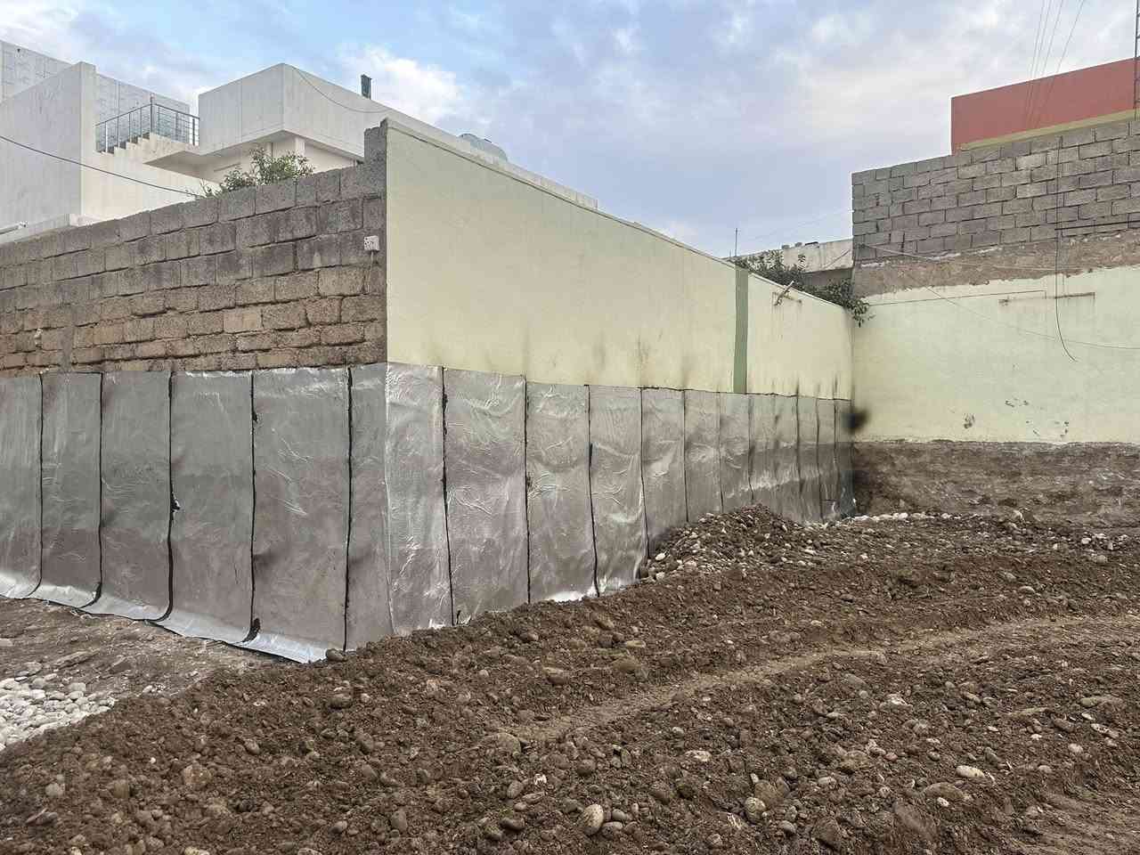 ايزوكام وماستك لمعالجه الرطوبه والتآكل 
جانب من اعمالنا داخل وخارج طوز خورماتوا 
بكوادر متميزه وأسعار مناسبه 
وبنظام كرسته وعمل 
***********
***********
