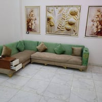 ركنه مودرن • خشب زان • استعمال خفيف