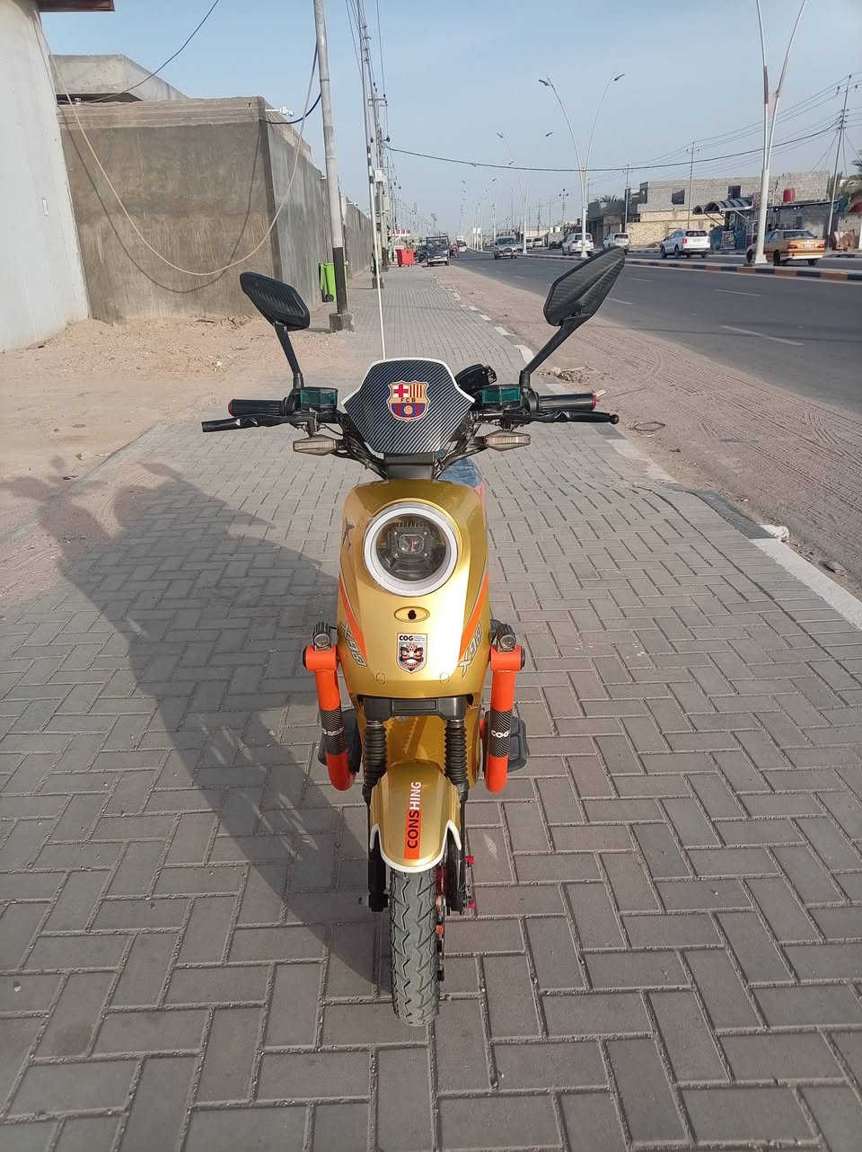 السلام عليكم X900 للبيع دراجه نضيفه سرعتهه 120 ماشيه 162 سعر  600 وبيهه مجال الرقم ***********

